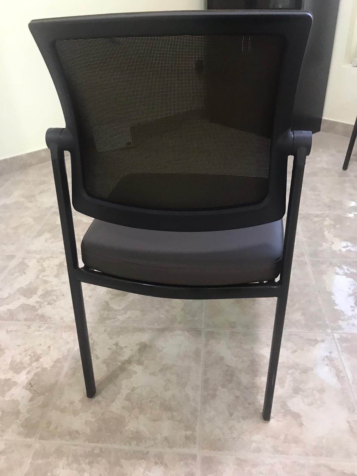 Office chairs Mums in Bahrain